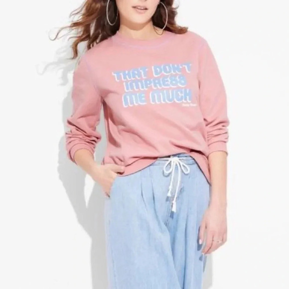 Shania Twain That Don't Impress Me Much Graphic Sweatshirt Size XS - Pink - NWT - Picture 1 of 10